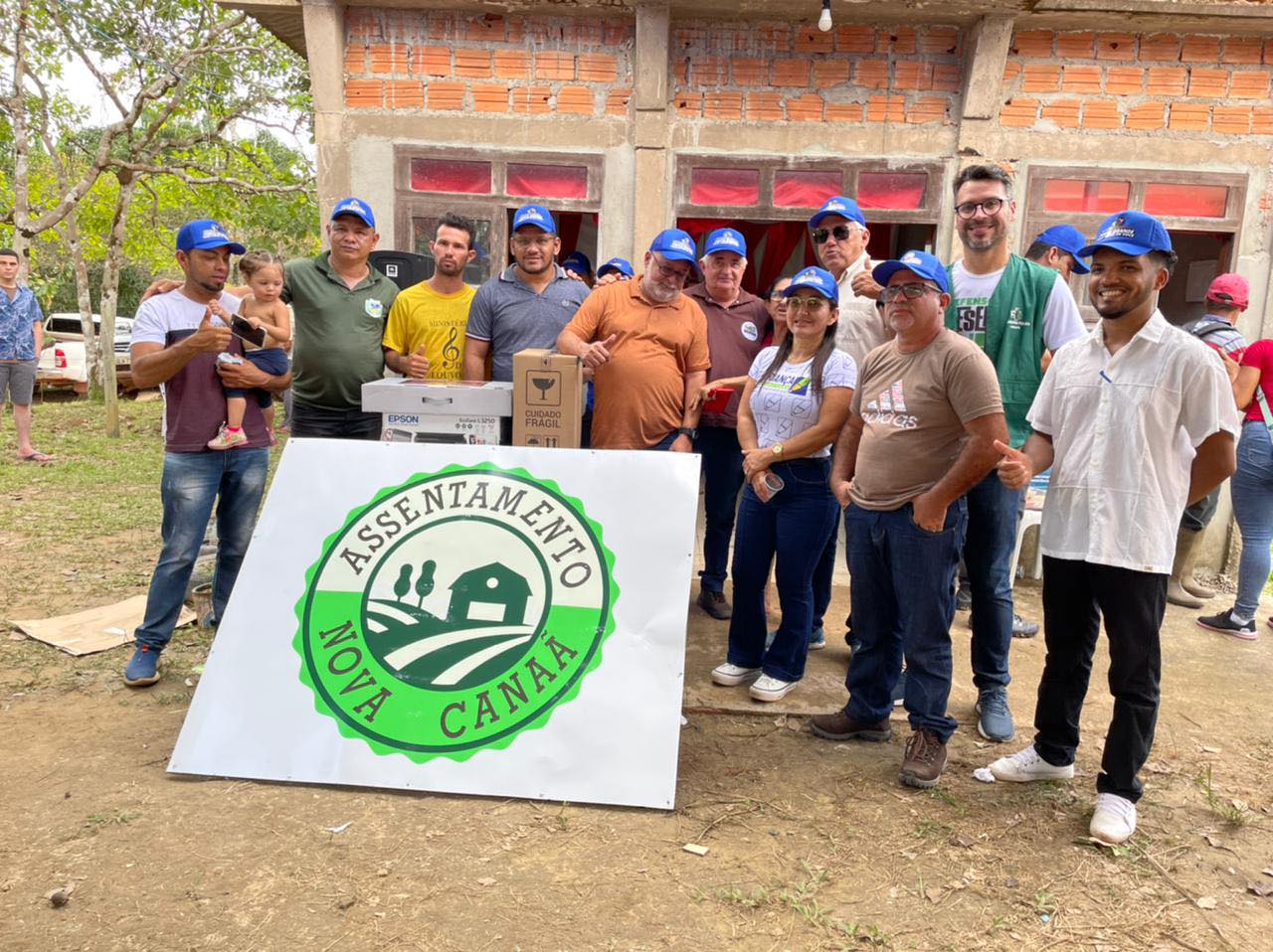 Câmara Municipal Participa da Ação Prefeitura na Comunidade em Assentamento Nova Canaã